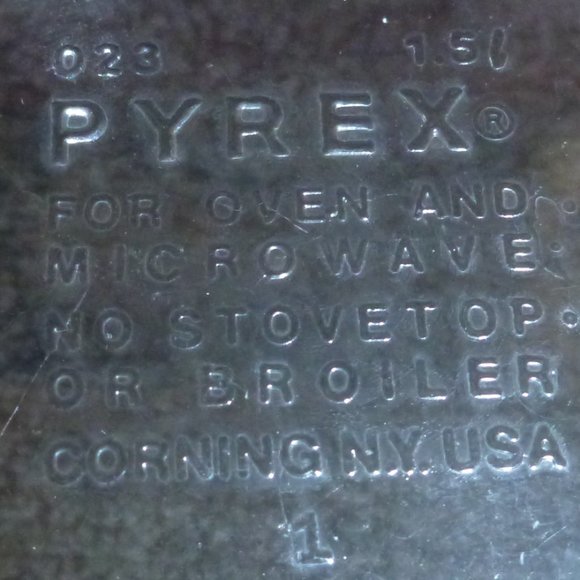 Pyrex Vintage 1.5 QT #023 Clear Glass Casserole Bowl Dish with Glass Lid - Picture 8 of 8